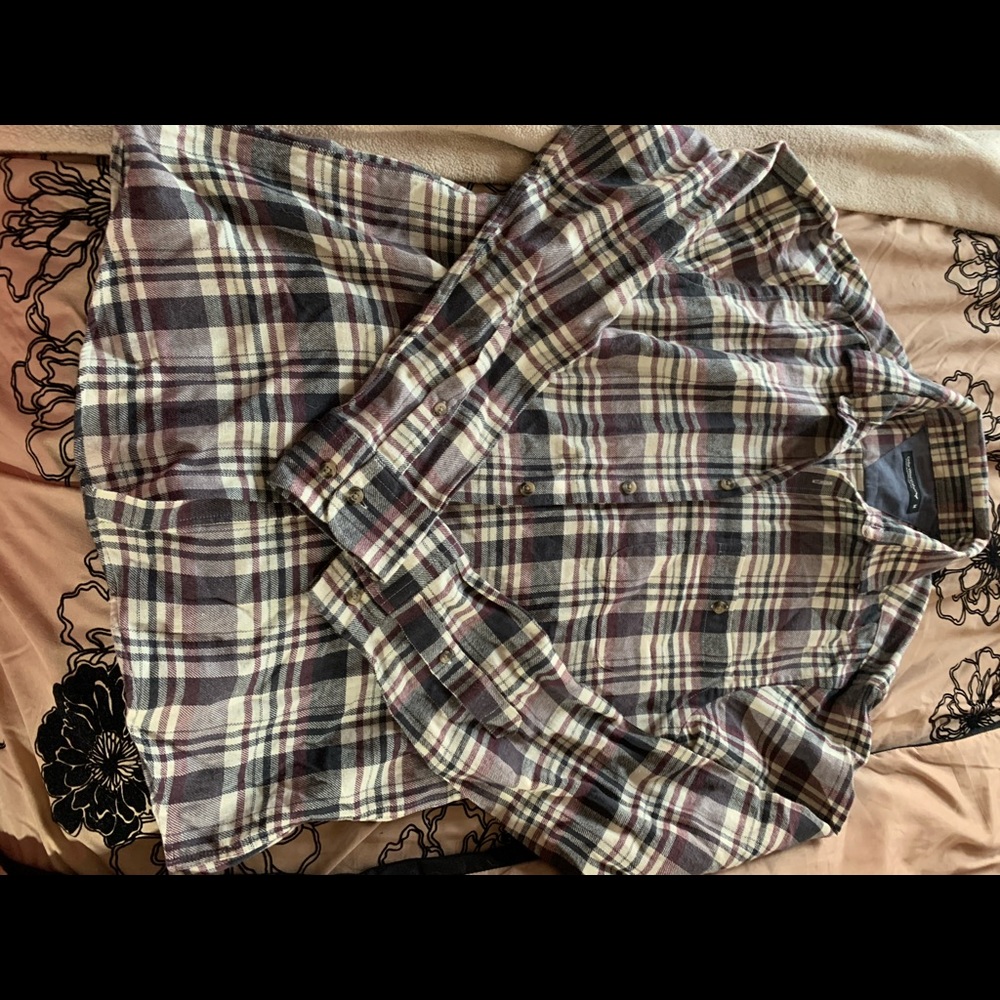 Women’s button up